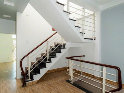 Bung Ong Thoan Street, Vietnam Bung Ong Thoan Street, Vietnam