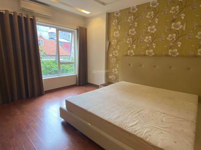 Nguyen Hoang Ton Street, Vietnam Nguyen Hoang Ton Street, Vietnam