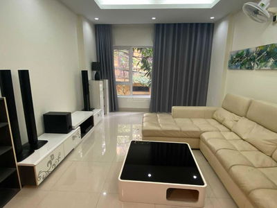 Nguyen Hoang Ton Street, Vietnam Nguyen Hoang Ton Street, Vietnam