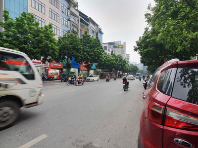 Khuc Thua Du Street, Vietnam Khuc Thua Du Street, Vietnam