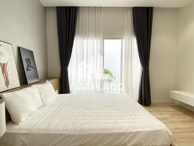 Nguyen Van Huong Street, Vietnam Nguyen Van Huong Street, Vietnam