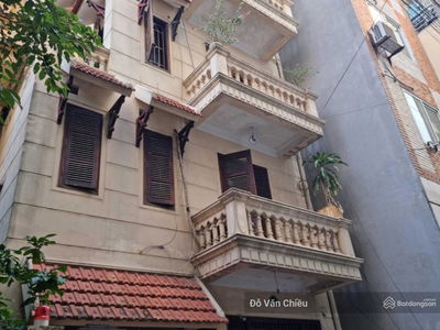 Doi Can Street, Vietnam Doi Can Street, Vietnam