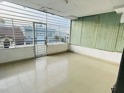 Le Lam Street, Vietnam Le Lam Street, Vietnam