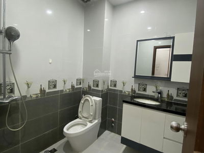 Luong Dinh Cua Street, Vietnam Luong Dinh Cua Street, Vietnam