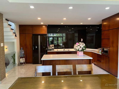 Truong Van Bang Street, Vietnam Truong Van Bang Street, Vietnam