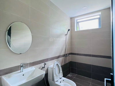 River Park, Vietnam  River Park, Vietnam