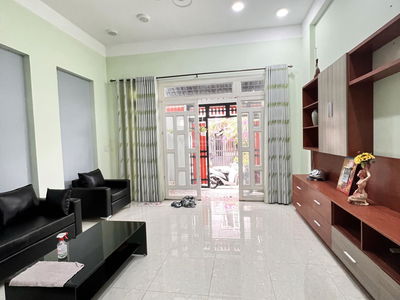 Alley 1886 - 1942, Vietnam Alley 1886 - 1942, Vietnam