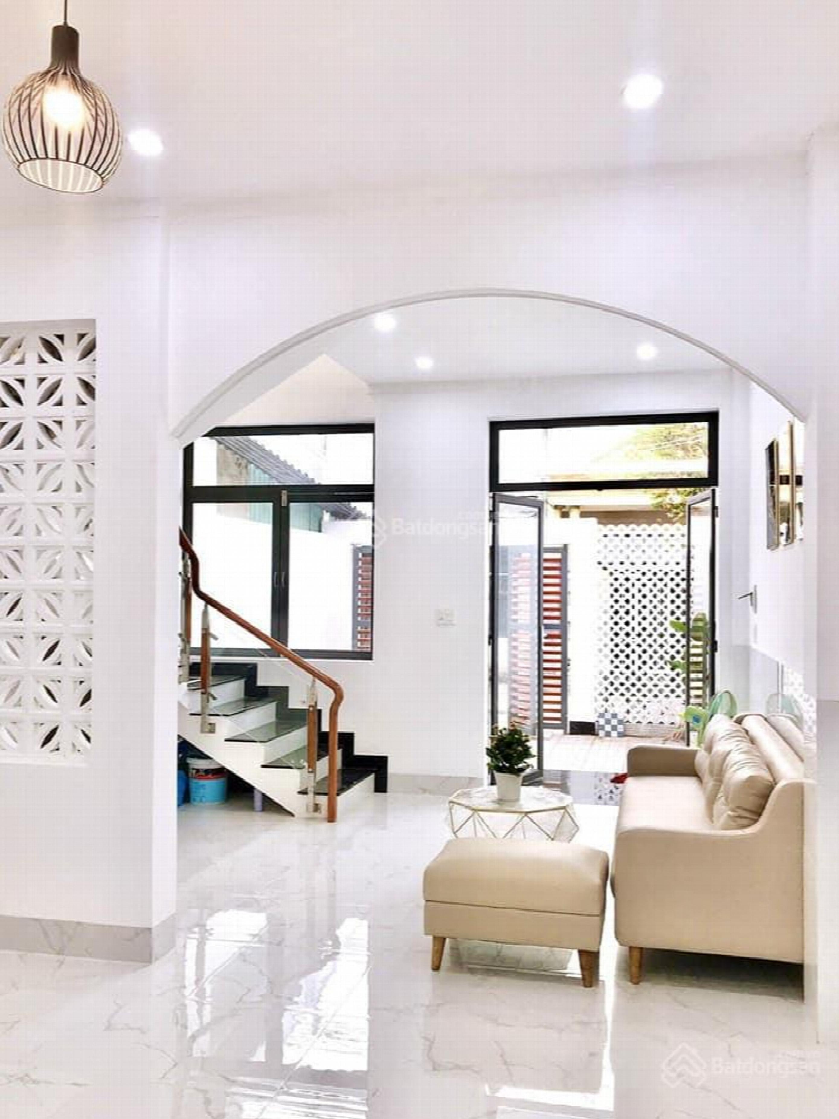 Nguyen Chi Thanh Street, Vietnam Nguyen Chi Thanh Street, Vietnam