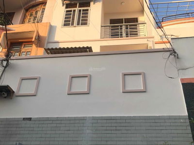 Phan Huy Ich Street, Vietnam Phan Huy Ich Street, Vietnam