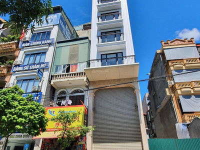 Khuong Dinh Street, Vietnam Khuong Dinh Street, Vietnam