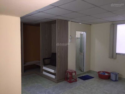 Pham Hung Street, Vietnam Pham Hung Street, Vietnam