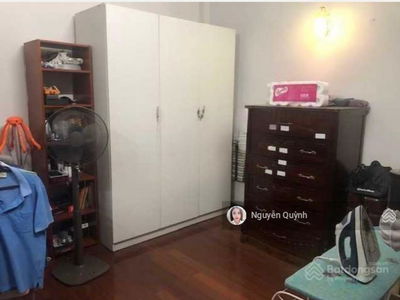 Hoang Cau Street, Vietnam Hoang Cau Street, Vietnam