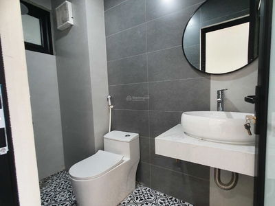 Thuy Khue Street, Vietnam Thuy Khue Street, Vietnam