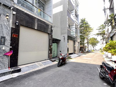 Huynh Tan Phat Street, Vietnam Huynh Tan Phat Street, Vietnam