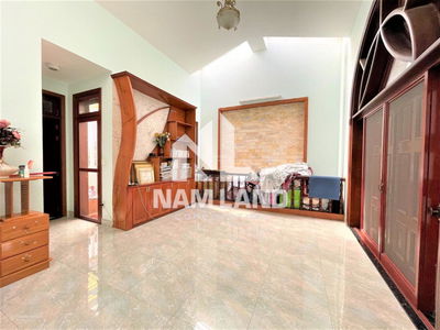 Tran Nao Street, Vietnam  Tran Nao Street, Vietnam