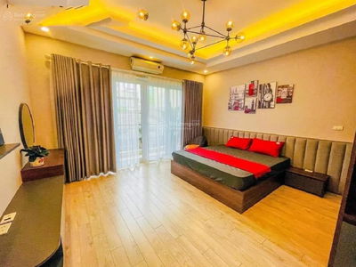 Doi Can Street, Vietnam Doi Can Street, Vietnam