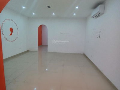 TSQ Galaxy, Vietnam TSQ Galaxy, Vietnam