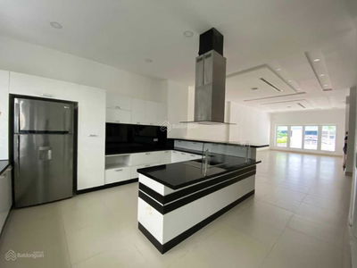 Saigon Pearl, Vietnam Saigon Pearl, Vietnam