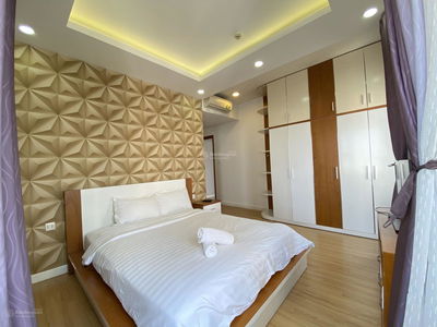 Sunrise City, Vietnam  Sunrise City, Vietnam