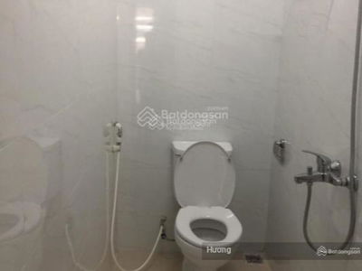 Dang Tien Dong Street, Vietnam Dang Tien Dong Street, Vietnam