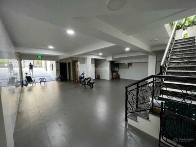 Him Lam Kenh Te, Vietnam  Him Lam Kenh Te, Vietnam