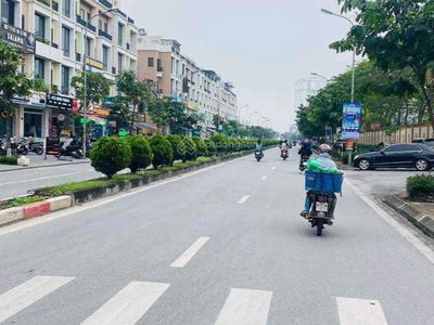 Quang Lai Street, Vietnam Quang Lai Street, Vietnam