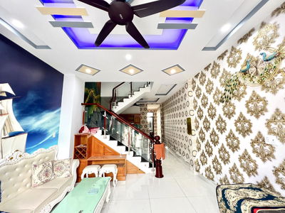 Le Hong Phong Street, Vietnam Le Hong Phong Street, Vietnam