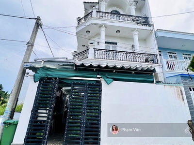 Truong Luu Street, Vietnam Truong Luu Street, Vietnam