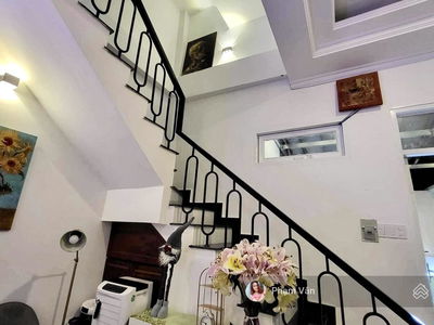 Truong Luu Street, Vietnam Truong Luu Street, Vietnam