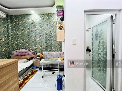 Truong Luu Street, Vietnam  Truong Luu Street, Vietnam