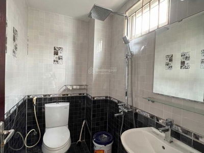 Dang Thai Mai Street