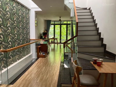 Nguyen Oanh Street, Vietnam Nguyen Oanh Street, Vietnam