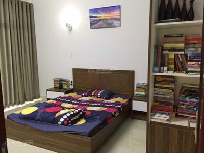 Nguyen Tat Thanh Street, Vietnam Nguyen Tat Thanh Street, Vietnam