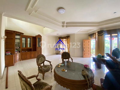 Жилье в South Tangerang, Indonesia Жилье в South Tangerang, Indonesia