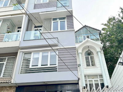 Nguyen Van Troi Street, Vietnam Nguyen Van Troi Street, Vietnam