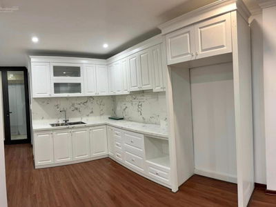 Nguyen Canh Di Street, Vietnam Nguyen Canh Di Street, Vietnam