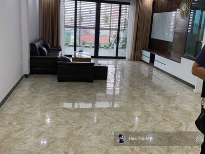 Nguyen Hong Street, Vietnam Nguyen Hong Street, Vietnam