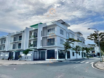 Street 24, Vietnam  Street 24, Vietnam