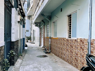 Tran Ke Xuong Street, Vietnam Tran Ke Xuong Street, Vietnam