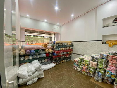 Vuon Lai Street, Vietnam Vuon Lai Street, Vietnam