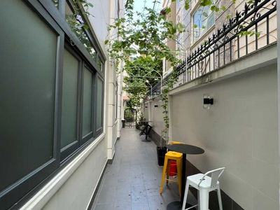 Him Lam Kenh Te, Vietnam  Him Lam Kenh Te, Vietnam