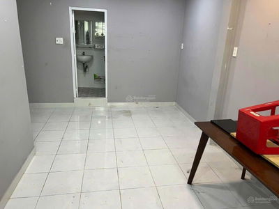 Phu Tho Hoa Street, Vietnam Phu Tho Hoa Street, Vietnam