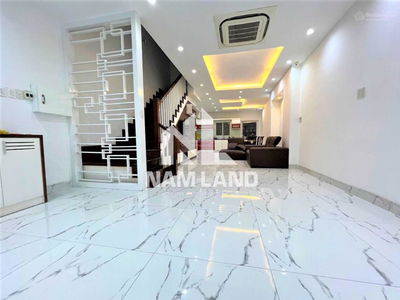 Nguyen Quy Canh Street, Vietnam Nguyen Quy Canh Street, Vietnam