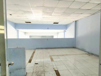 Pham Hung Street, Vietnam  Pham Hung Street, Vietnam