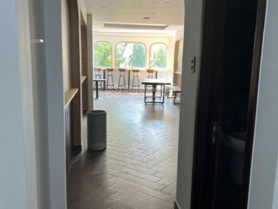 Le Van Sy Street, Vietnam Le Van Sy Street, Vietnam