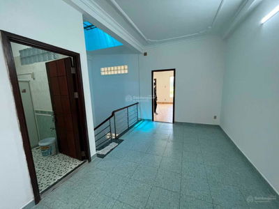 Nguyen Thi Thap Street, Vietnam Nguyen Thi Thap Street, Vietnam