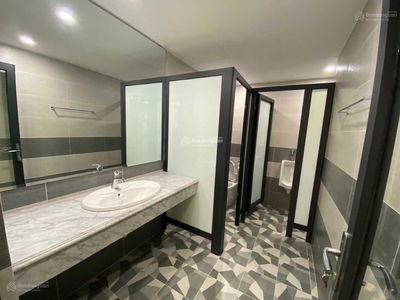 Trung Kinh Street, Vietnam Trung Kinh Street, Vietnam