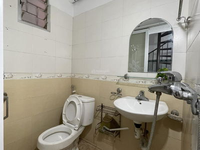 Thuy Khue Street, Vietnam Thuy Khue Street, Vietnam