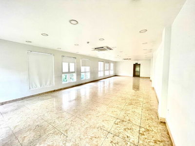 Hai Ba Trung Street, Vietnam Hai Ba Trung Street, Vietnam