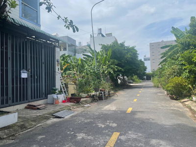 Alley 68, Vietnam  Alley 68, Vietnam